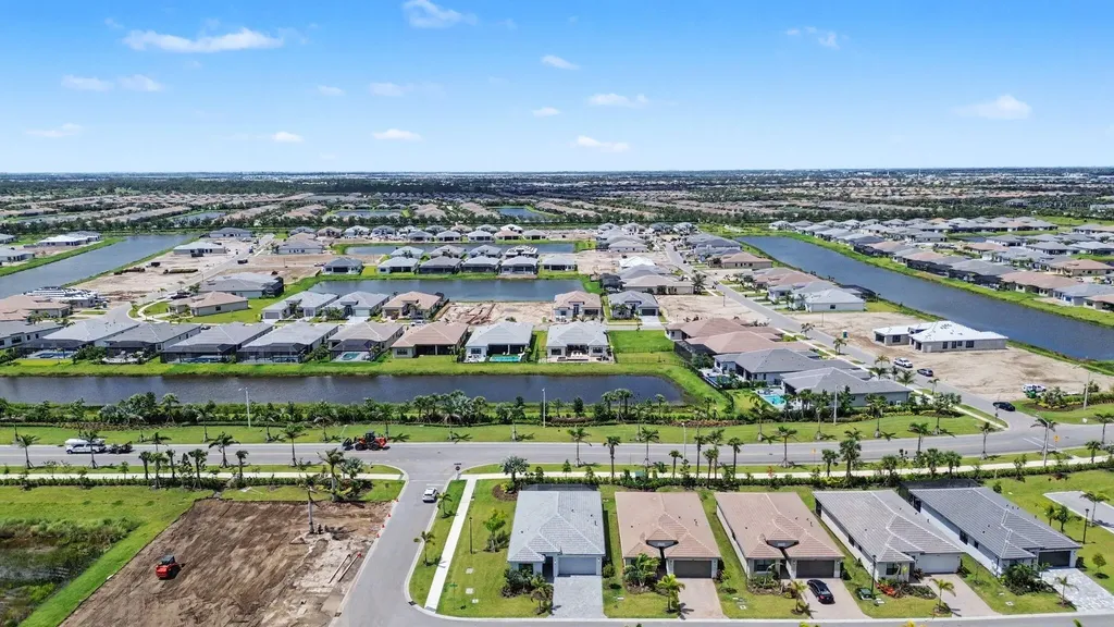 12717 SW Caminito Lane Port St Lucie FL 34987