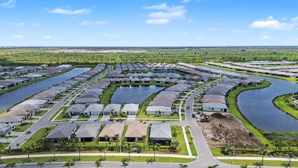 12717 SW Caminito Lane Port St Lucie FL 34987