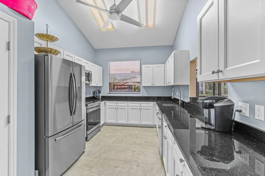 3315 Lucerne Park Drive Greenacres FL 33467
