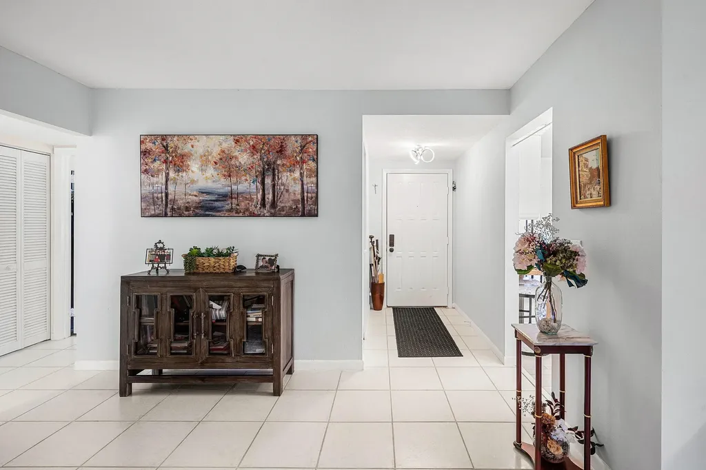 3315 Lucerne Park Drive Greenacres FL 33467