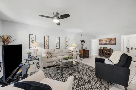 3315 Lucerne Park Drive Greenacres FL 33467