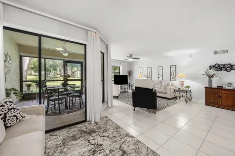 3315 Lucerne Park Drive Greenacres FL 33467