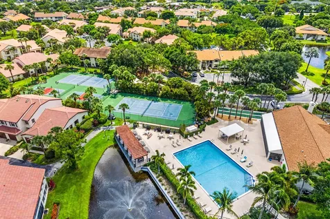 3315 Lucerne Park Drive Greenacres FL 33467