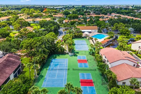 3315 Lucerne Park Drive Greenacres FL 33467