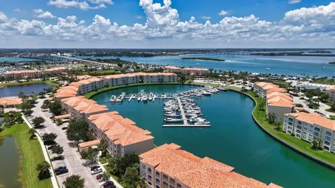 4 Harbour Isle Drive W Fort Pierce FL 34949