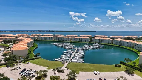 4 Harbour Isle Drive W Fort Pierce FL 34949