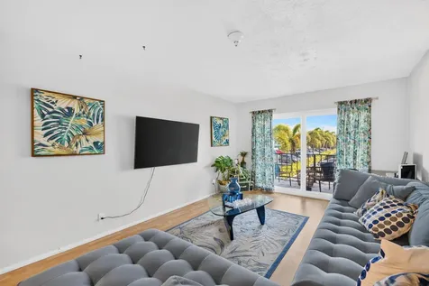 3004 NE 5th Terrace Wilton Manors FL 33334