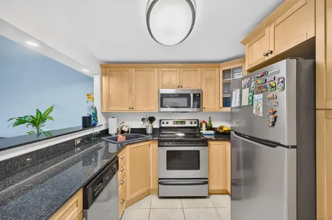 3004 NE 5th Terrace Wilton Manors FL 33334