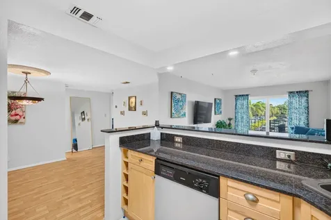 3004 NE 5th Terrace Wilton Manors FL 33334