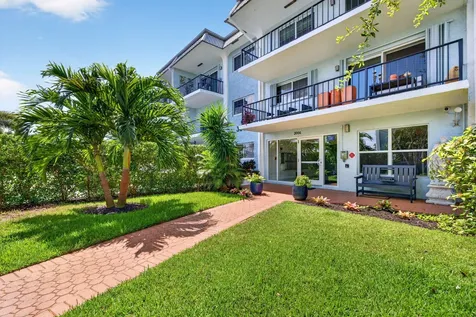3004 NE 5th Terrace Wilton Manors FL 33334