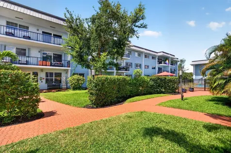 3004 NE 5th Terrace Wilton Manors FL 33334