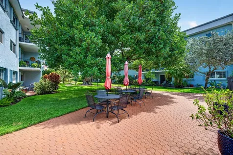 3004 NE 5th Terrace Wilton Manors FL 33334