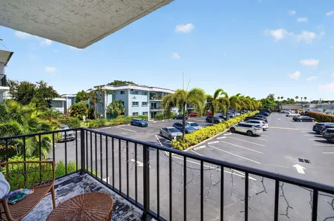 3004 NE 5th Terrace Wilton Manors FL 33334