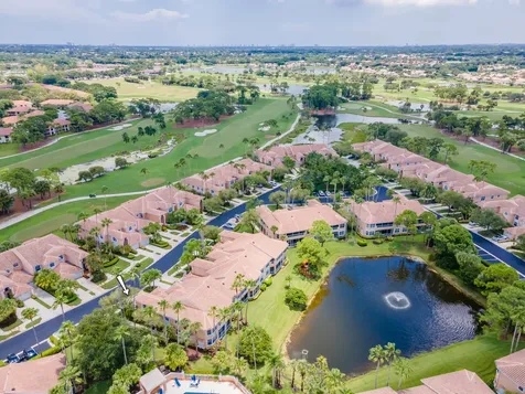 208 Legendary Circle Palm Beach Gardens FL 33418