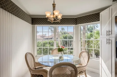 208 Legendary Circle Palm Beach Gardens FL 33418