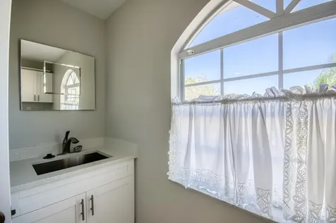208 Legendary Circle Palm Beach Gardens FL 33418
