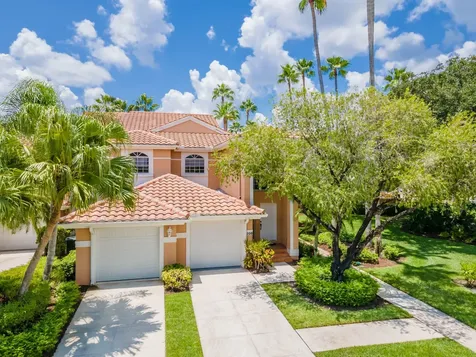 208 Legendary Circle Palm Beach Gardens FL 33418