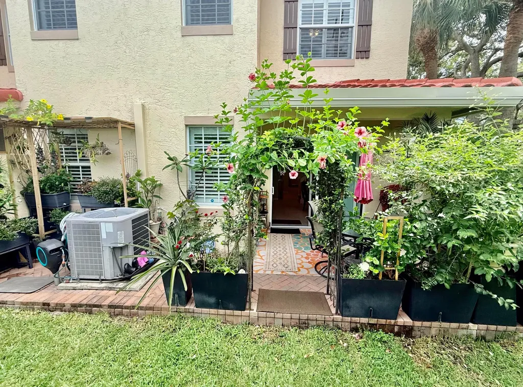 1015 Ventnor Avenue Delray Beach FL 33444