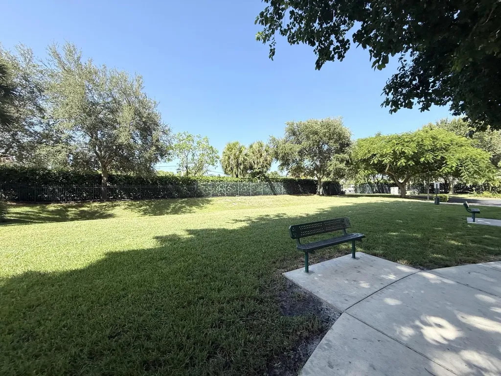 1015 Ventnor Avenue Delray Beach FL 33444