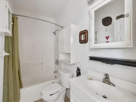 6055 7th Place Vero Beach FL 32968