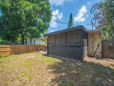 6055 7th Place Vero Beach FL 32968