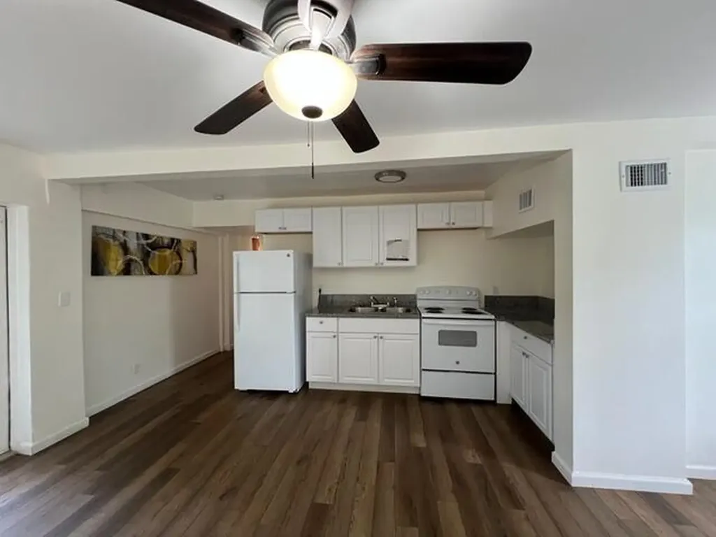 520 N E Street Lake Worth Beach FL 33460