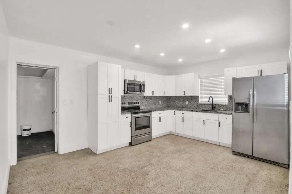 1548 SW 23rd Court Fort Lauderdale FL 33315