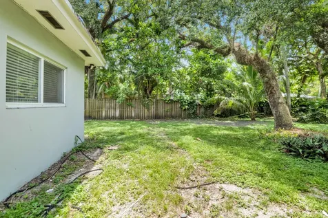1548 SW 23rd Court Fort Lauderdale FL 33315