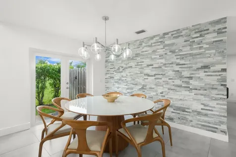 52 Gables Boulevard Weston FL 33326