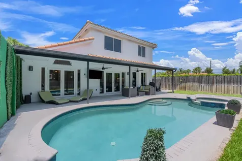 52 Gables Boulevard Weston FL 33326