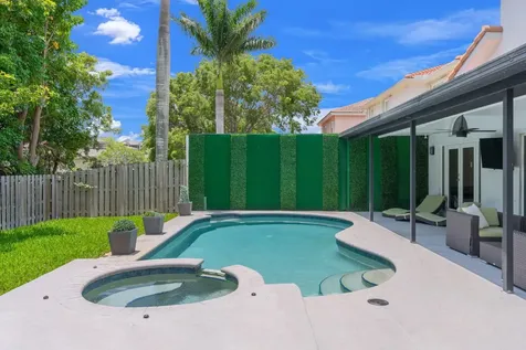 52 Gables Boulevard Weston FL 33326
