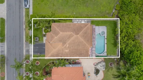 52 Gables Boulevard Weston FL 33326