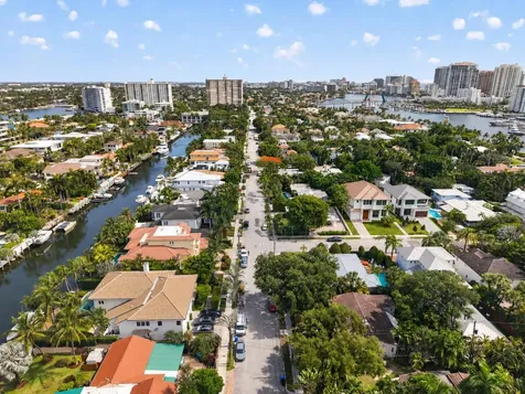 2611 Clematis Place Fort Lauderdale FL 33301