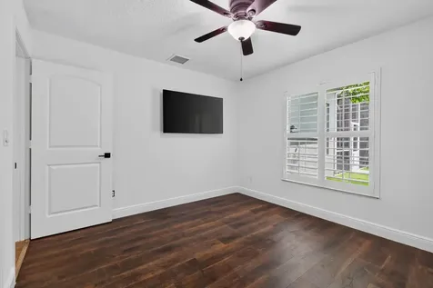 8565 SE Pinehaven Avenue Hobe Sound FL 33455