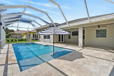 8565 SE Pinehaven Avenue Hobe Sound FL 33455