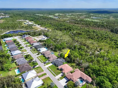 8565 SE Pinehaven Avenue Hobe Sound FL 33455