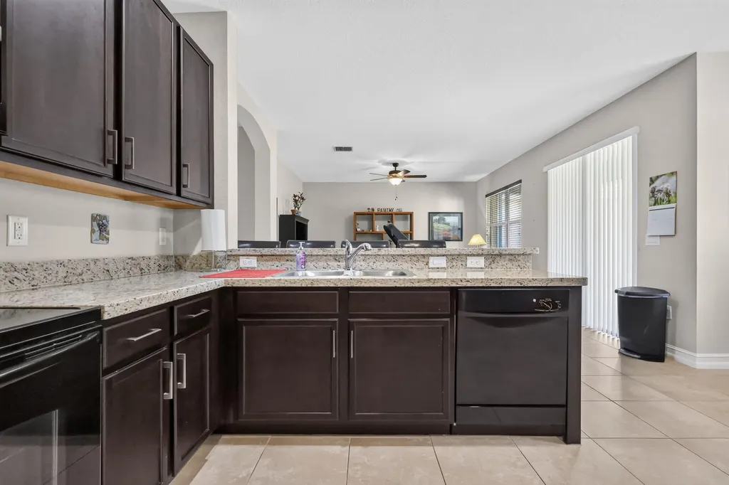 8135 Cantabria Falls Drive Boynton Beach FL 33473