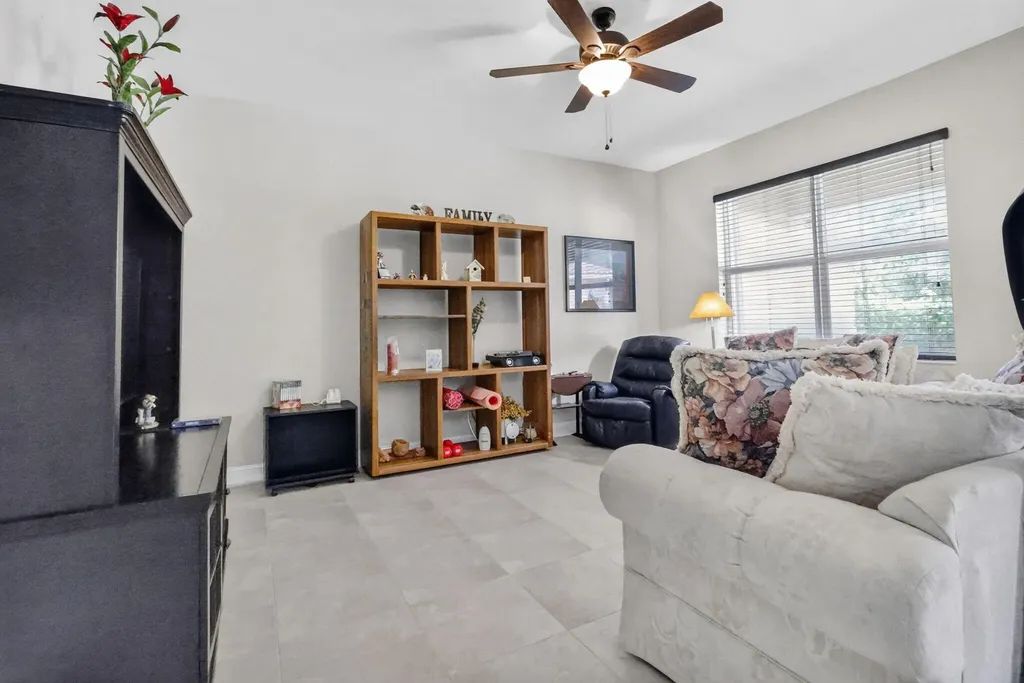 8135 Cantabria Falls Drive Boynton Beach FL 33473