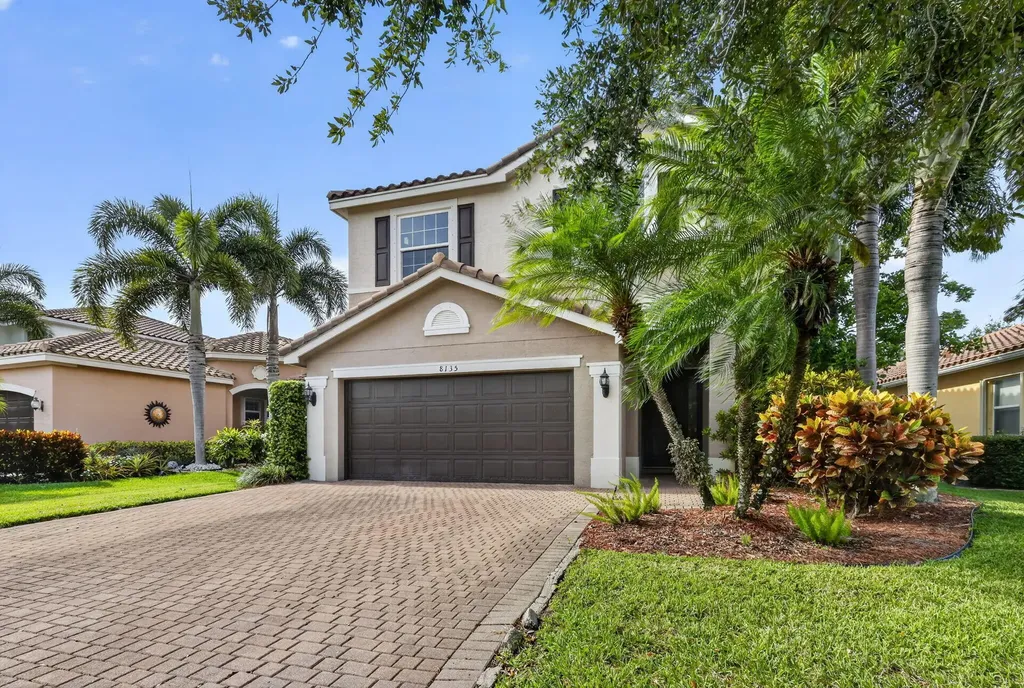 8135 Cantabria Falls Drive Boynton Beach FL 33473