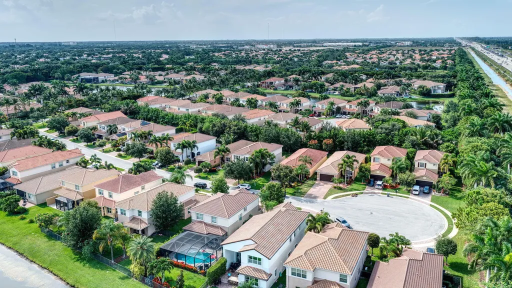 8135 Cantabria Falls Drive Boynton Beach FL 33473