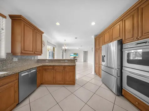 1383 Crossbill Court Weston FL 33327