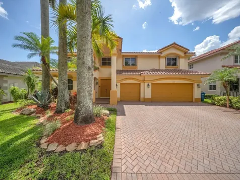1383 Crossbill Court Weston FL 33327