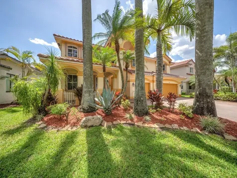 1383 Crossbill Court Weston FL 33327