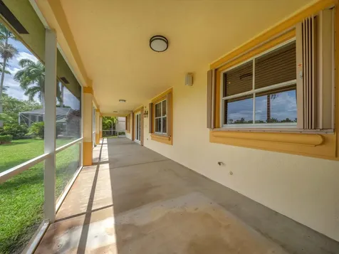 1383 Crossbill Court Weston FL 33327
