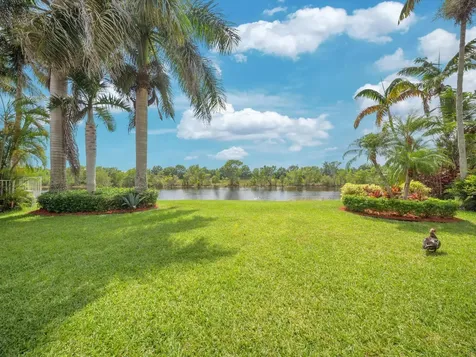 1383 Crossbill Court Weston FL 33327