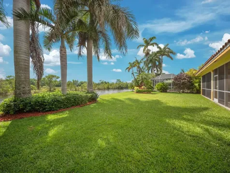 1383 Crossbill Court Weston FL 33327