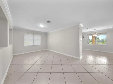 1383 Crossbill Court Weston FL 33327