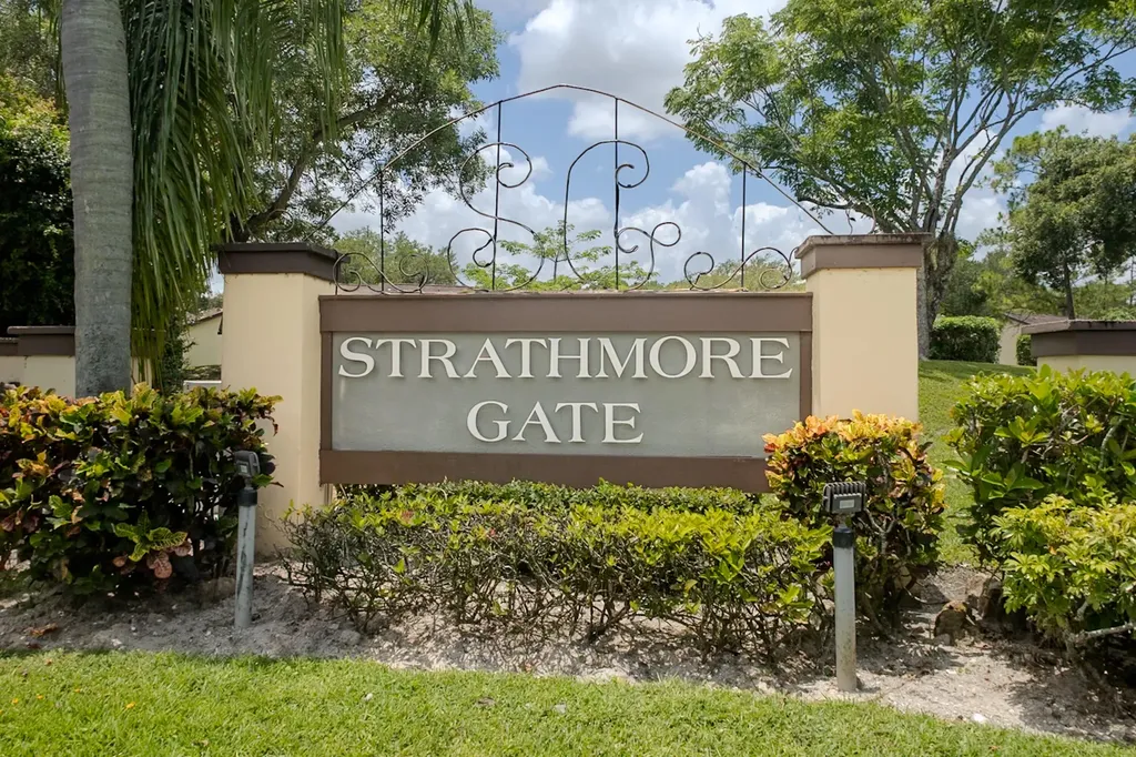 126 Manchineel Court Royal Palm Beach FL 33411