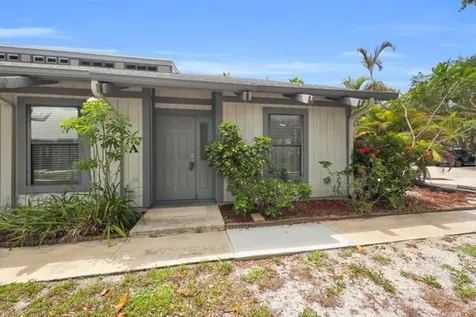 426 N Cypress Drive Tequesta FL 33469