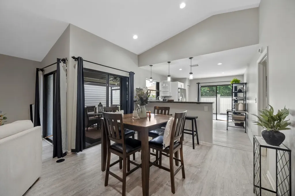2482 Bedford Mews Drive Wellington FL 33414